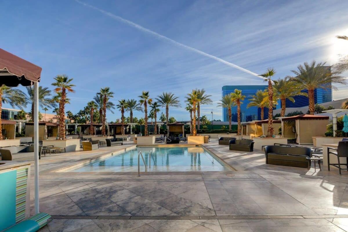 Mgm Signature-33-709 F1 Track & Strip View Balcony Las Vegas Ngoại thất bức ảnh
